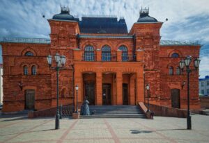 Red brick Mogilev city theatre