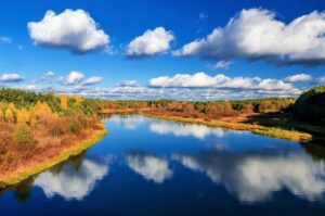Осенняя река в Беларуси