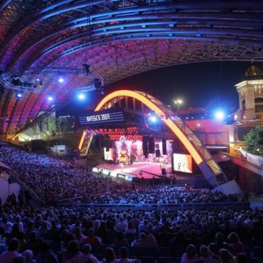 Slavianski Bazaar in Vitebsk stage