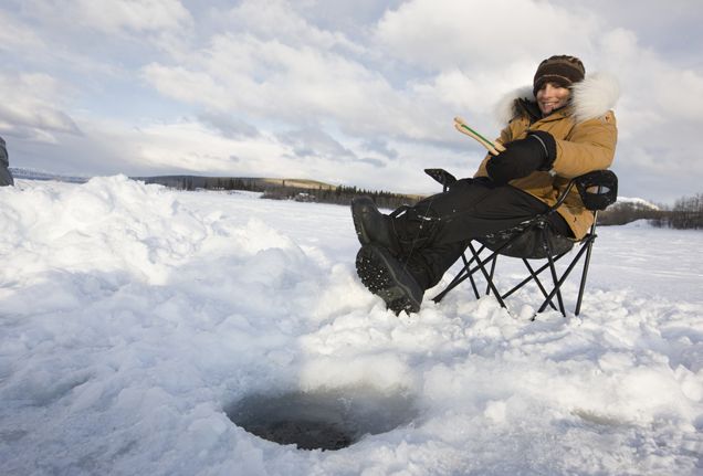 winter fishing in Belarus