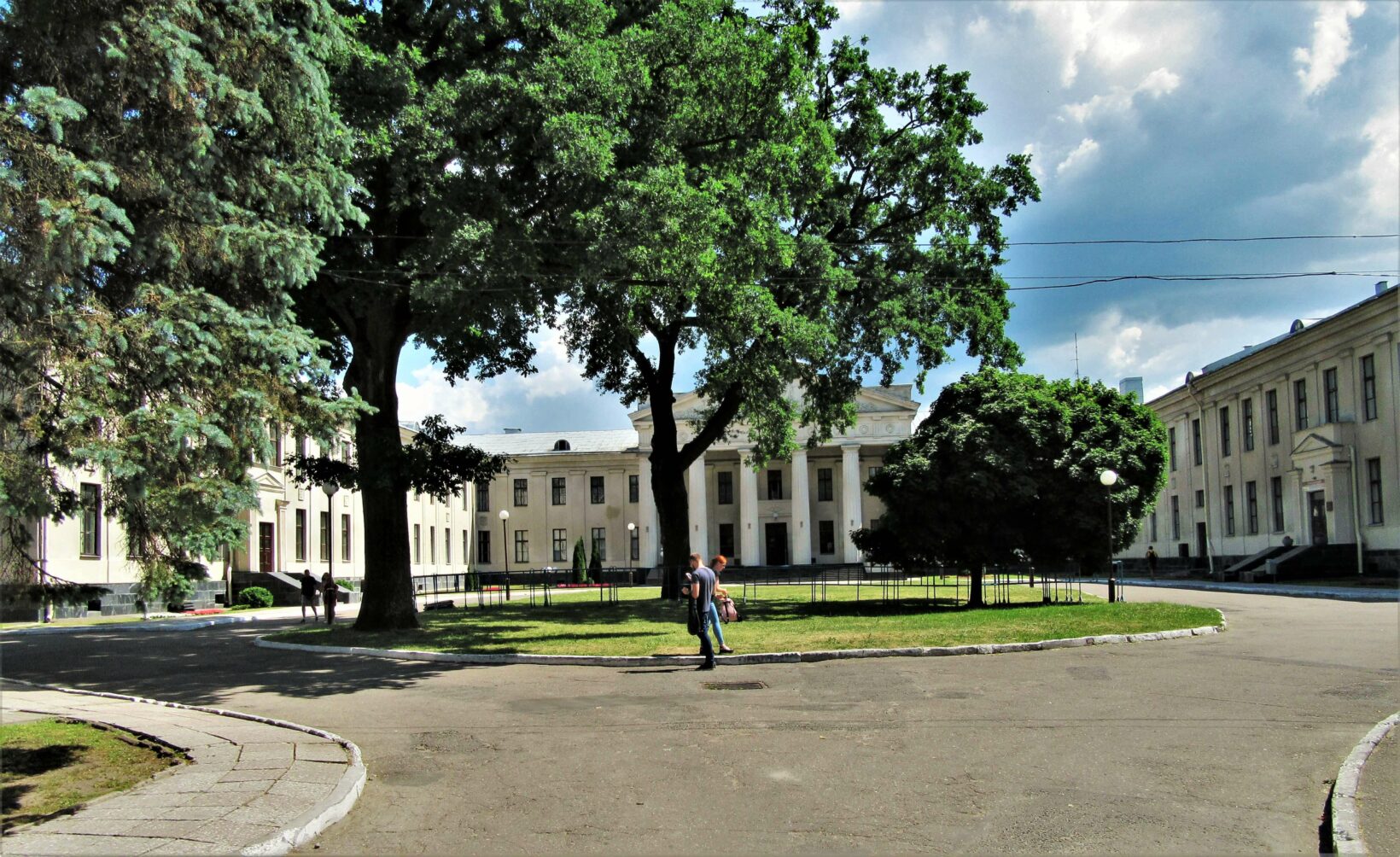 Новый замок в Гродно, что посмотреть за 1 день